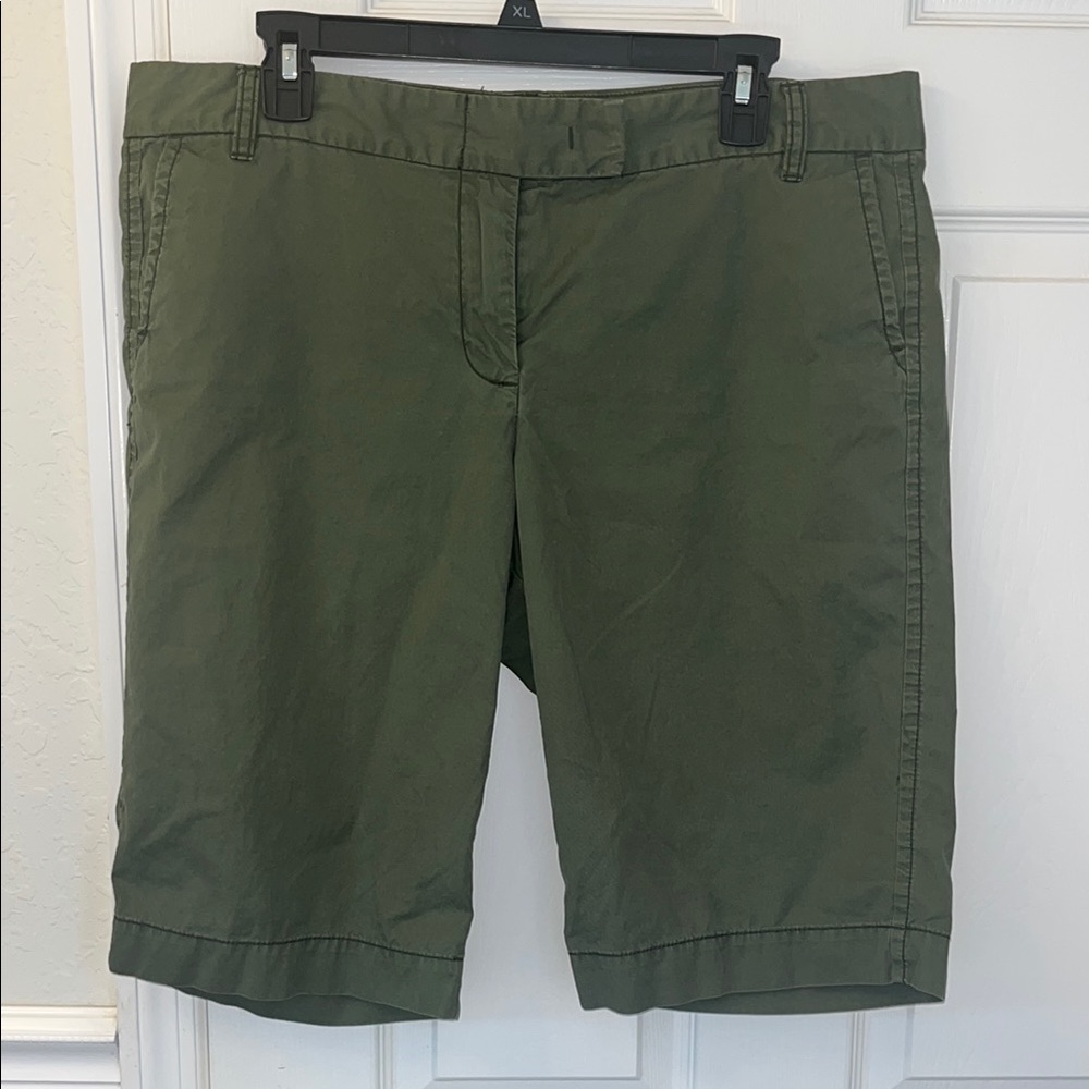 J.Crew City Fit Weathered Broken-In Chino Bermuda Shorts Army Green Size 14